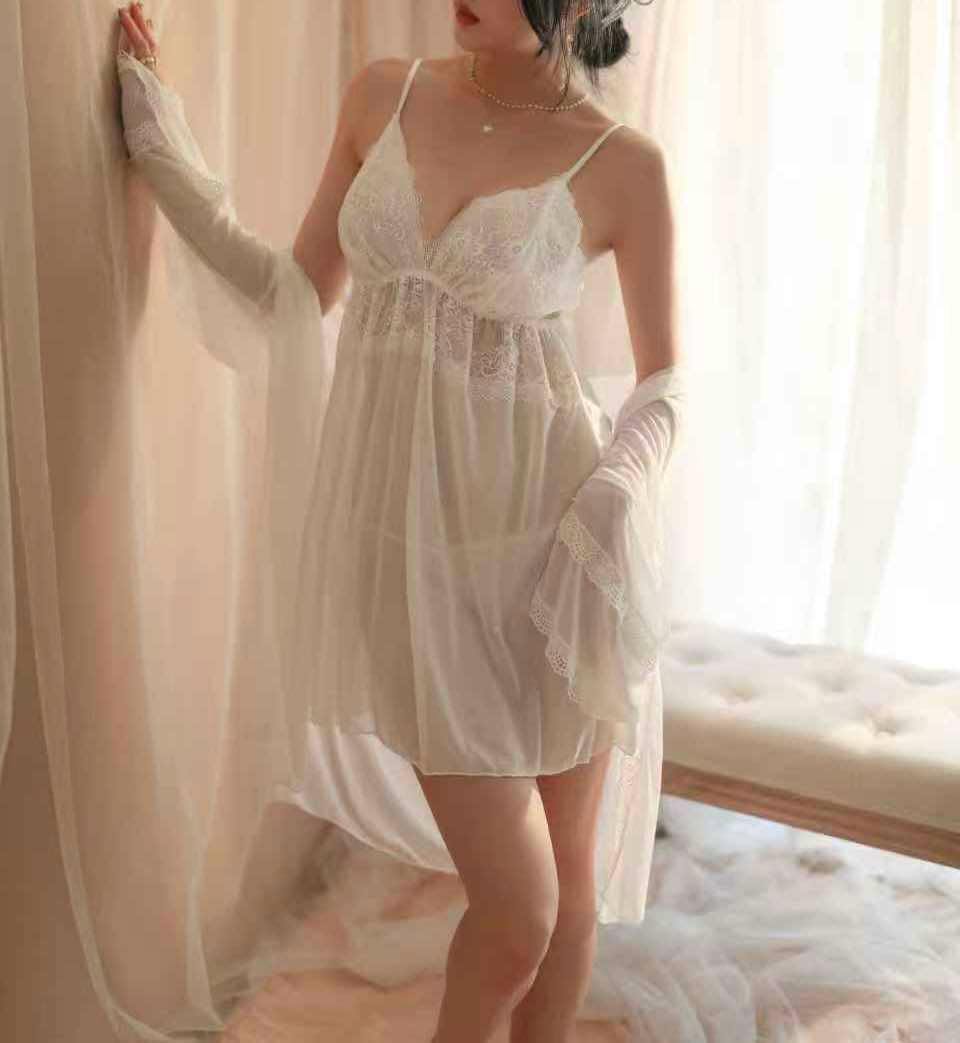 Nuisette blanche + Kimono + string